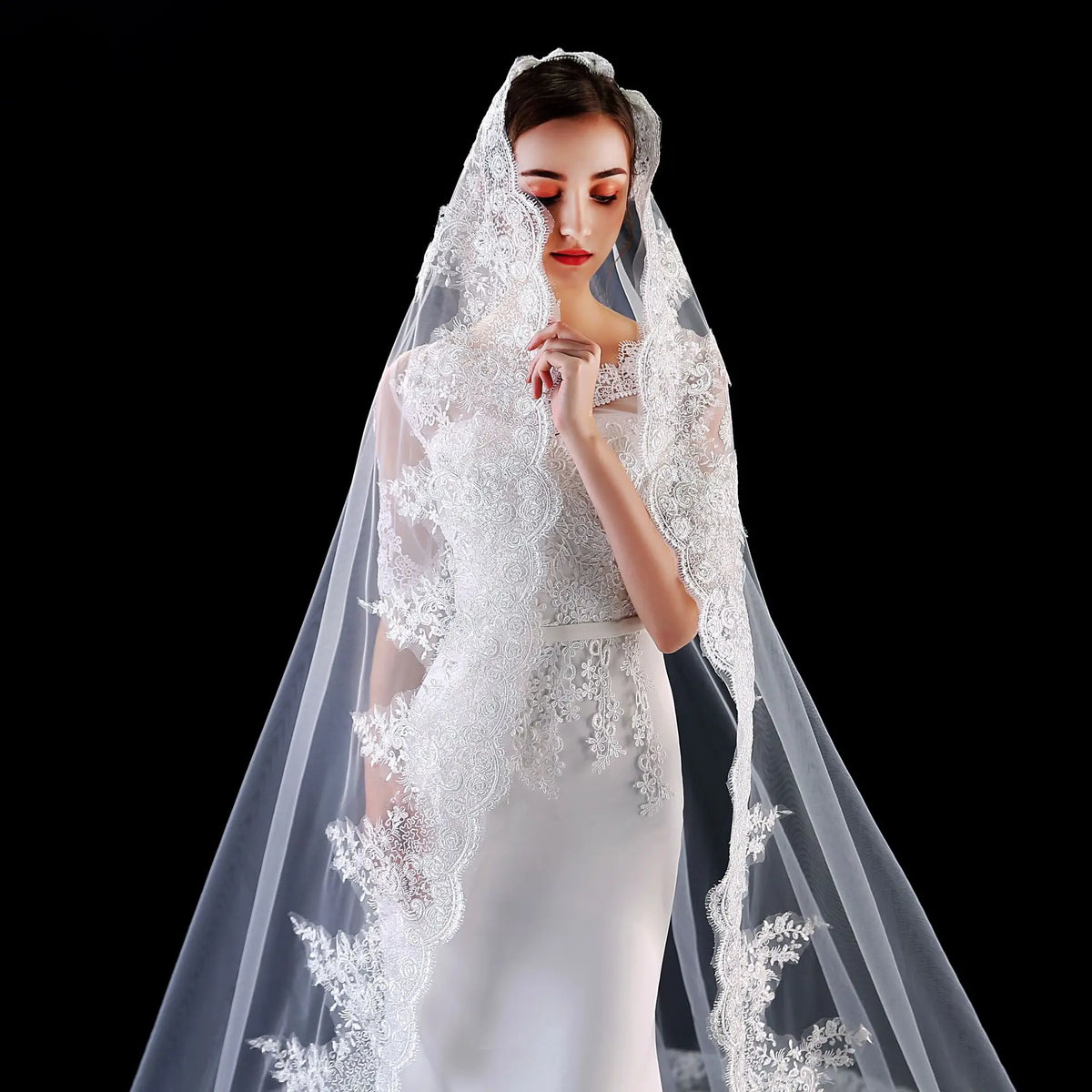 ROMANTIC Bridal Veil Super Wide 300cm Long Wedding Accessory Wedding Dress Match Lace Veil