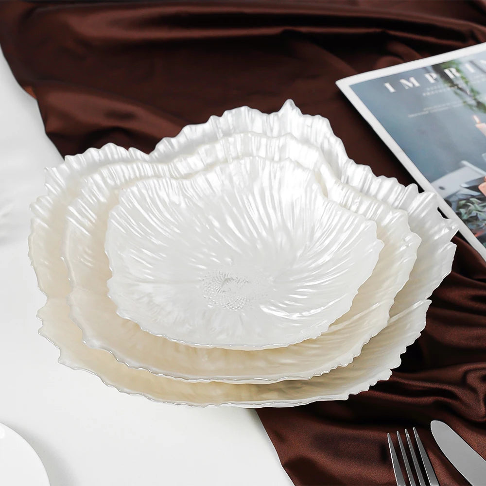 New Arrival Round Shaped White Glass Dinnerware Set with 8 10 12inch Plates for Wedding Party Hotel Table Decor Serving Tray