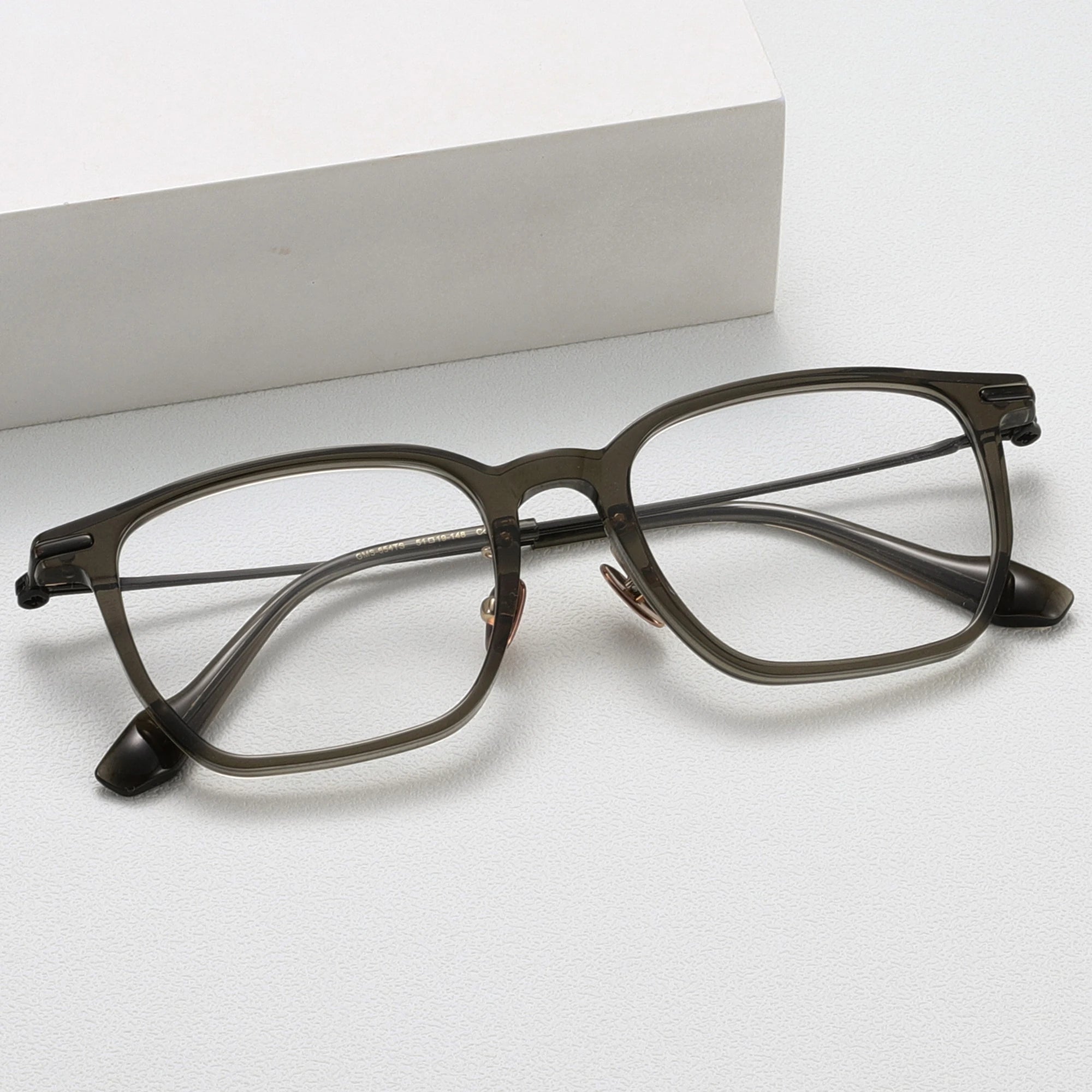 Benyi High Quality OEM Eyeglasses Frames Thin Spectacle Titanium Eye Glasses Optical Titanium Eyewear Frames With Logo