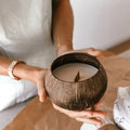 AIKUN Private Label Coconut Husk Shell Bowl Wood Wick Scented Candle Natural Eco Friendly Aromatherapy Soy Wax Candle