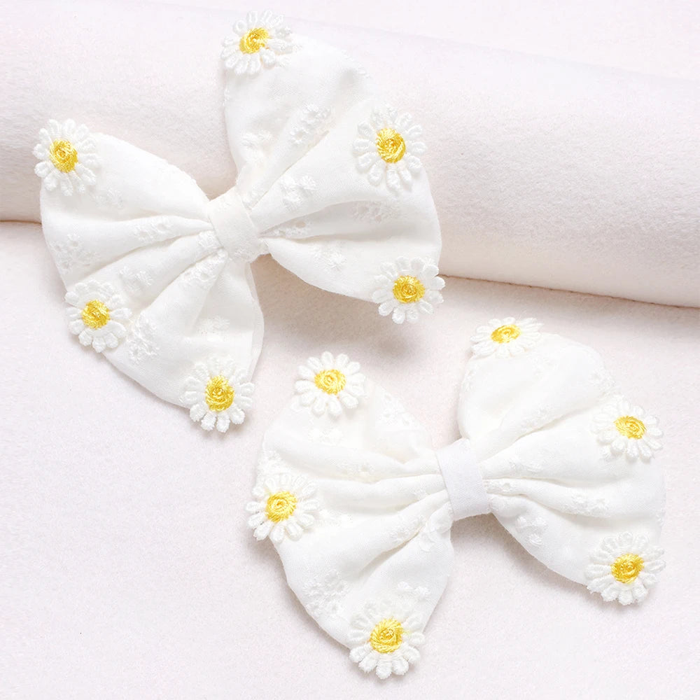 CN 2Pcs Fabric Boutique White Embroidery Hair Bow Mini Sunflower Hair Clip Handmade Hair Accessories Kids Girls