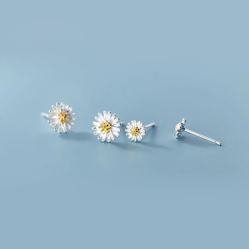 Fresh Sterling Silver 925 Cute Daisy Flower Stud Earrings for Students Jewelry Gifts