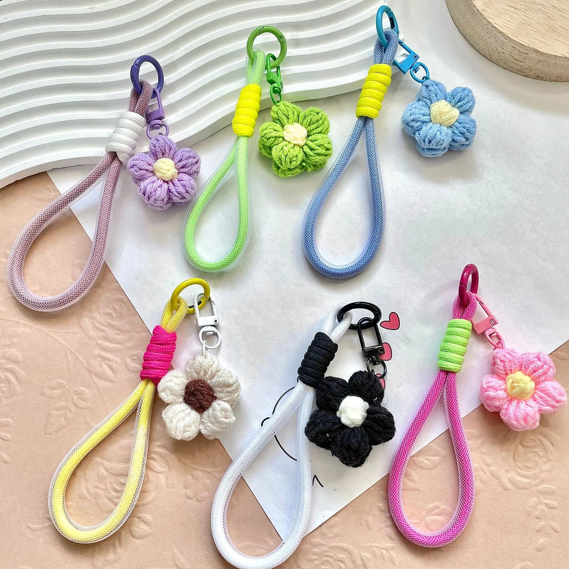Flower Cute Pendant Colorful Beads Braided Rope Decorative Purse Charms Keychains for Handbags Aesthetic Keychain Accessories