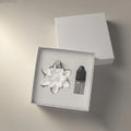 Hanging Car Wardrobe Air Freshener Ceramic Scented Aroma Plaster Handmade Porcelain Flower Home Fragrance Essential Oil Diffuser