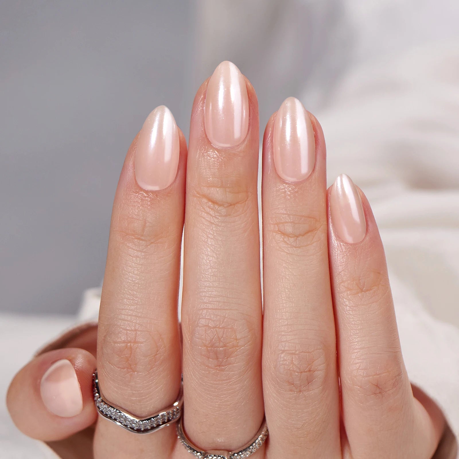 BTArtbox Short Almond Custom Glazed Design Soft Gel Handmade Press on Nails En Gel Wholesale False Fake Nails Press on With Glue