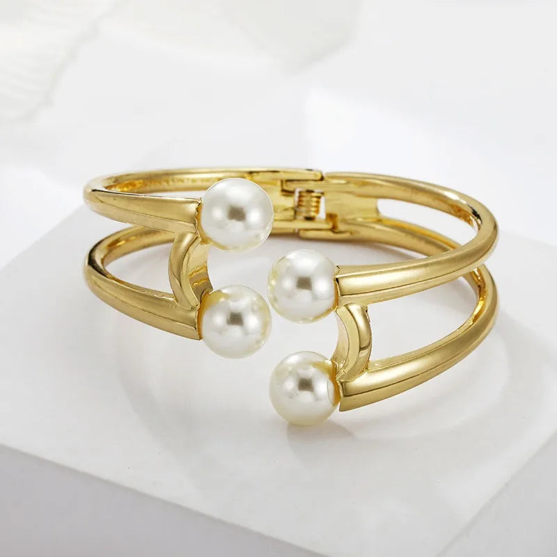 Gold Plated Pearl Wrist Bangle Asymmetric Half-Open Cuff Bracelet Big Pearl Clasp Fashionable Temperament for Women for Parties