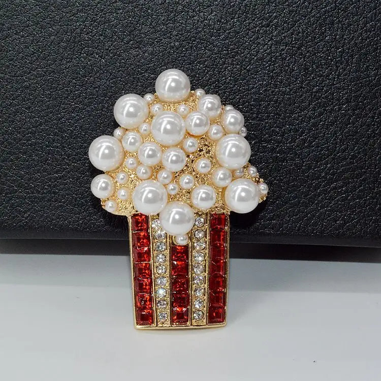 YHJ17090701 Fashion Rhinestones Brooch Women Pearls Brooch Wholesale