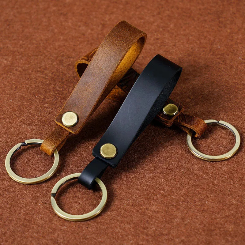 Men and Women Handcrafted Retro Personalized Simple Style Lightweight Cowhide Car Keychains Genuine Leather Bag