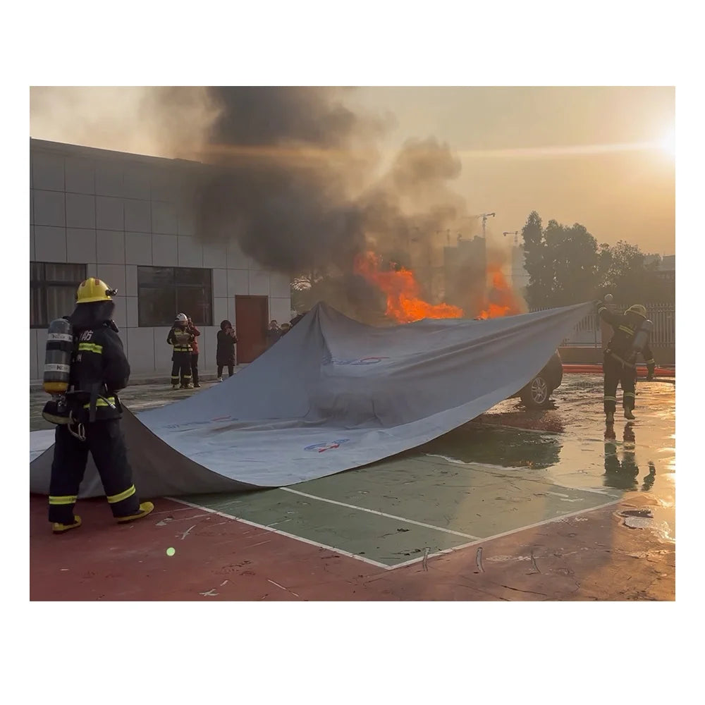 EV Fire Blanket Reusable Effective Lithium Battery Safety Electric Vehicles Car CE Certified 550C Temperature Resistant