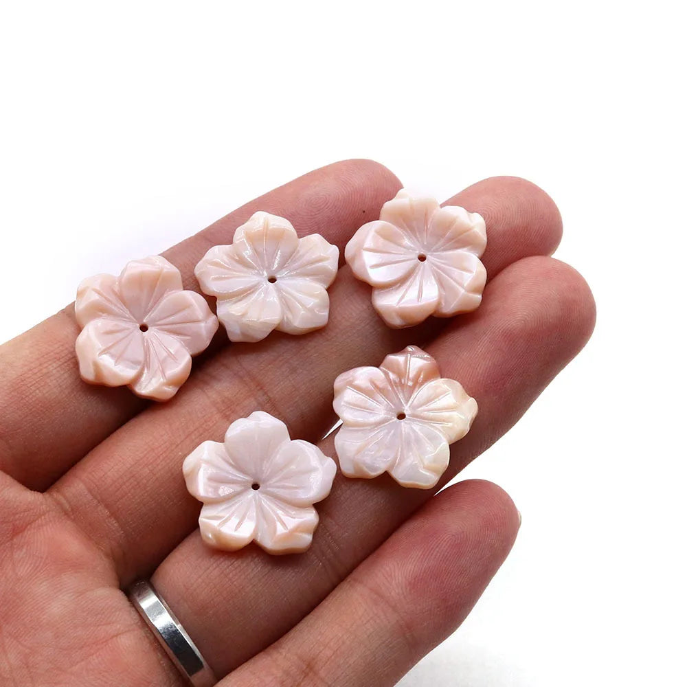 20mm Natural Seawater Pink Carved Shell Flower Earring with Middle Hole
