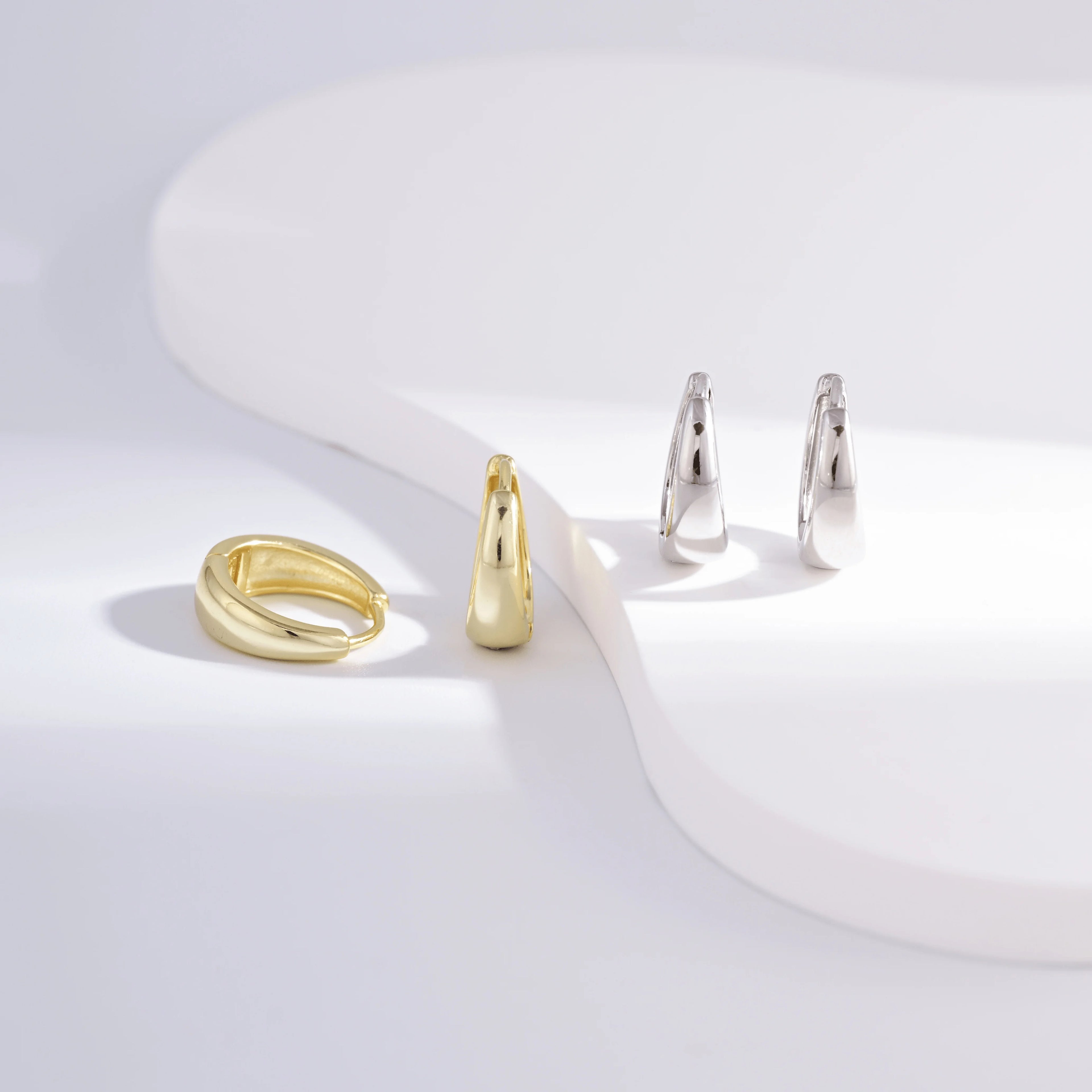 Wholesale Earrings Jewelry Gold Rhodium Plated Round Plain Huggie 925 Sterling Silver Fine Jewelry Earrings