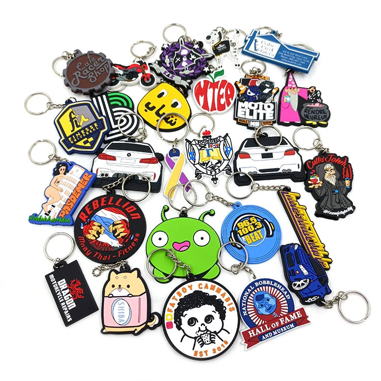 Free Digital Mock-Up Custom Promotional Keychains & Carabiners 2D/3D Soft PVC Cute Keychains Rubber Bad Bunny Keychain Wristlet