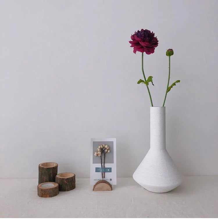 Custom Design Nordic Minimalist Home Decor Ceramic Crafts Flower Vase Small Bud Vases Flower Vases and Table Decorations