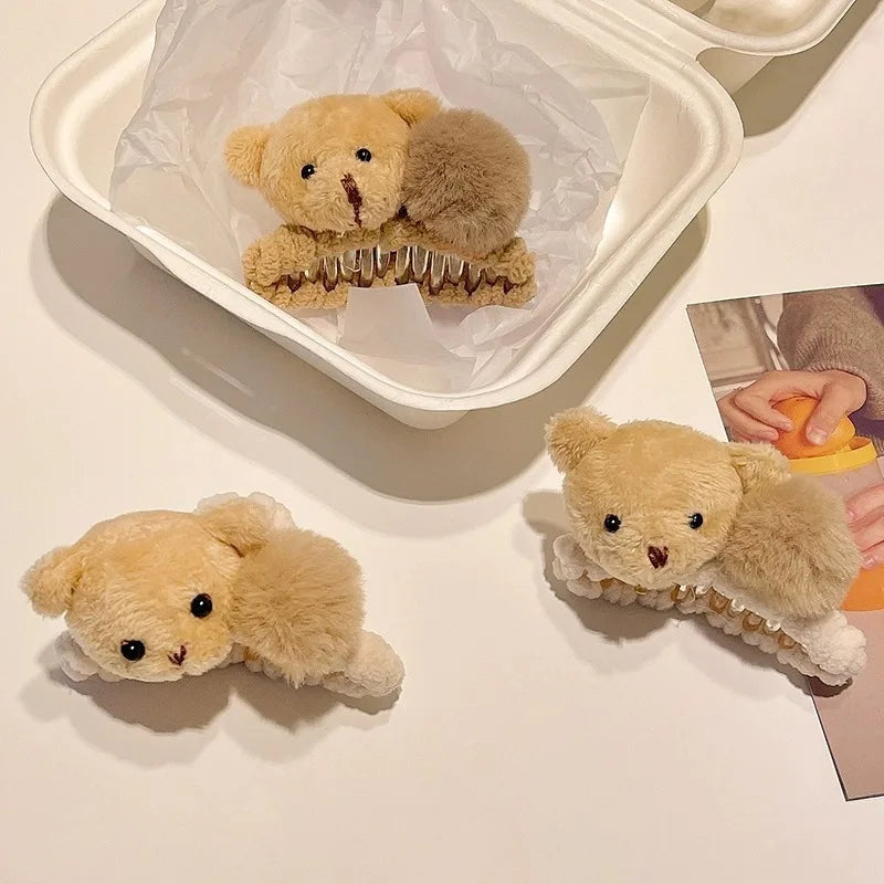 KUACHI Wholesale Winter Cartoon Furry Hair Claws Cute Fluffy Bear Hair Claws Korean Fashion Plastic Plush Hair Claws