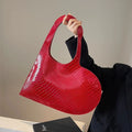 Factory Price Love Bag for Women Heart-Shaped Handbag PU Leather Solid Color Trendy Clutch Purse for Work Travel Underarm Bag