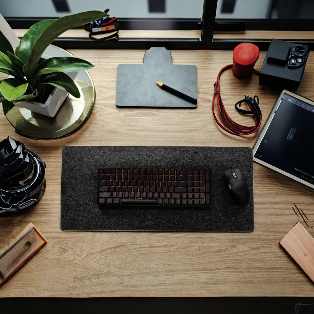 Custom XXL Grey Wool Felt Non-Slip Computer Keyboard Desk Mat 4mm Thickness Modern Heated Mouse Pad with Logo Big Size