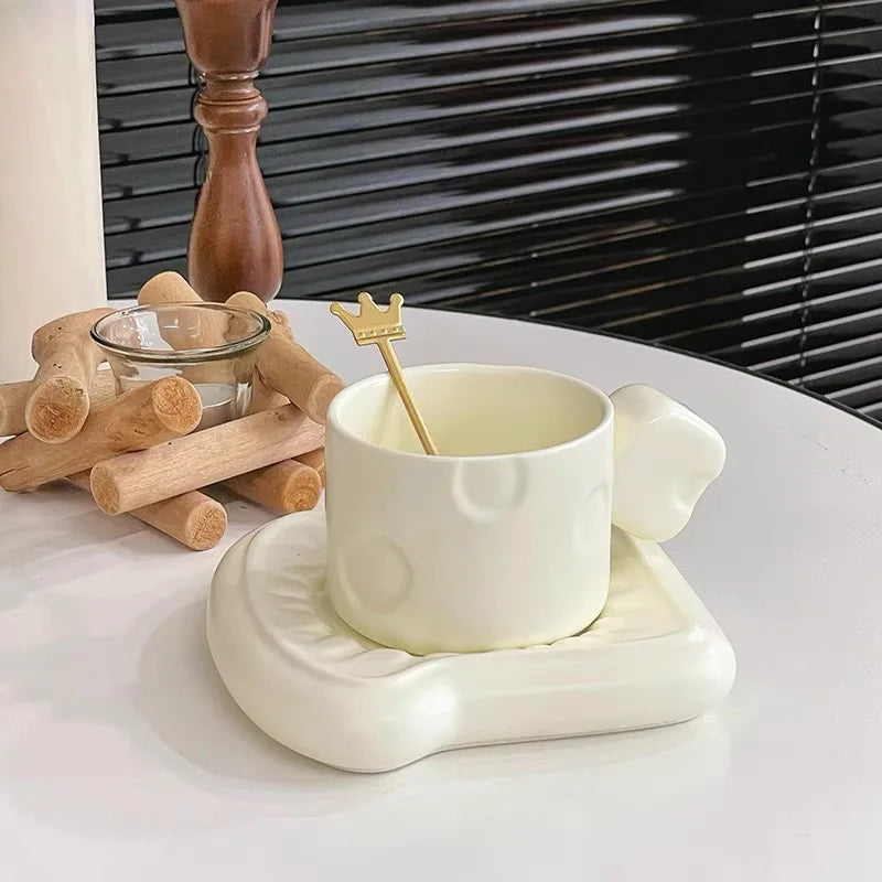 2024 New Arrival Cheese Style Ceramic Coffee Cup and Tray Set for Home Parties Tea Cups & Saucers
