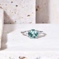 A382R Abiding Long Plating Round Cut Lab Created Green Spinel Gemstone Wedding Ring in 925 Sterling Silver