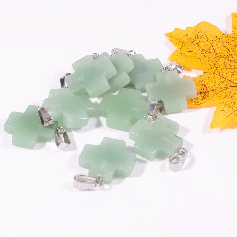 Huiying Green aventurine cross pendant stone wholesale best wishes to lovers jewelry