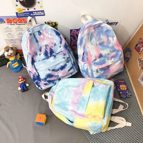 Hot New Large Capacity Lightweight Gradient Nylon Backpack for Women Students Zipper Closure