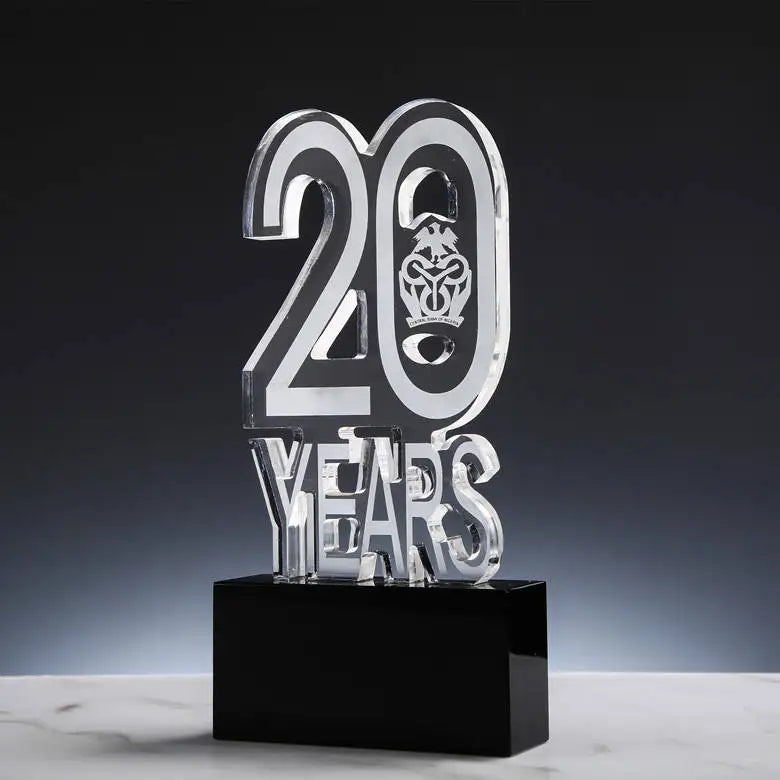 Wholesale Custom 5 10 15 20 Years Number Shapes Crystal Glass Trophies Decoration Clear Crystal Number Awards Crystal Ornaments