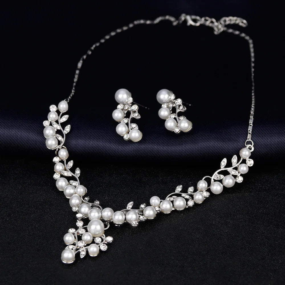 European and American Rhinestone Pearl Silver Drop Bride Necklace Earrings Two-piece Set Fashion Jewelry Set Wholesale