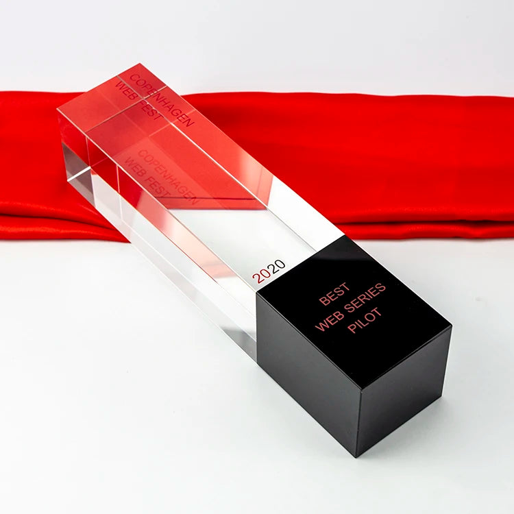 New Arrival Personalized 3D Laser Engraved Eco-Friendly Business Gifts UV Printed Hand Made Transparent K9 Custom Square Crystal