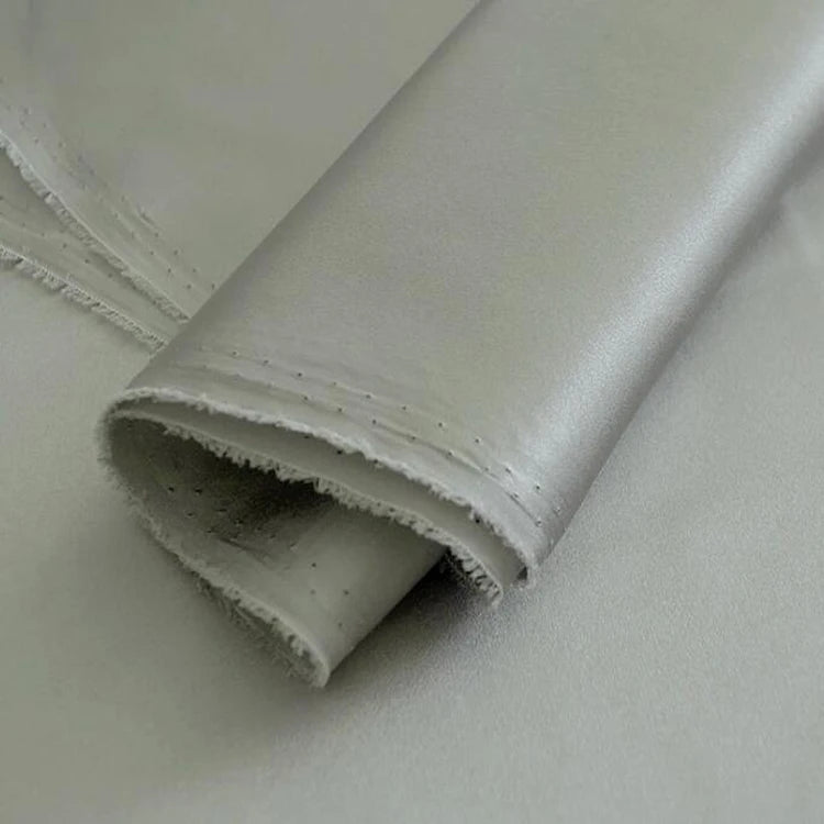 Hot Selling 100% Silk Satin Fabric 108 cm Width 19 mm Dyed Pattern Soft Summer Dresses Weddings Costumes Sleepwear Skirts Girls