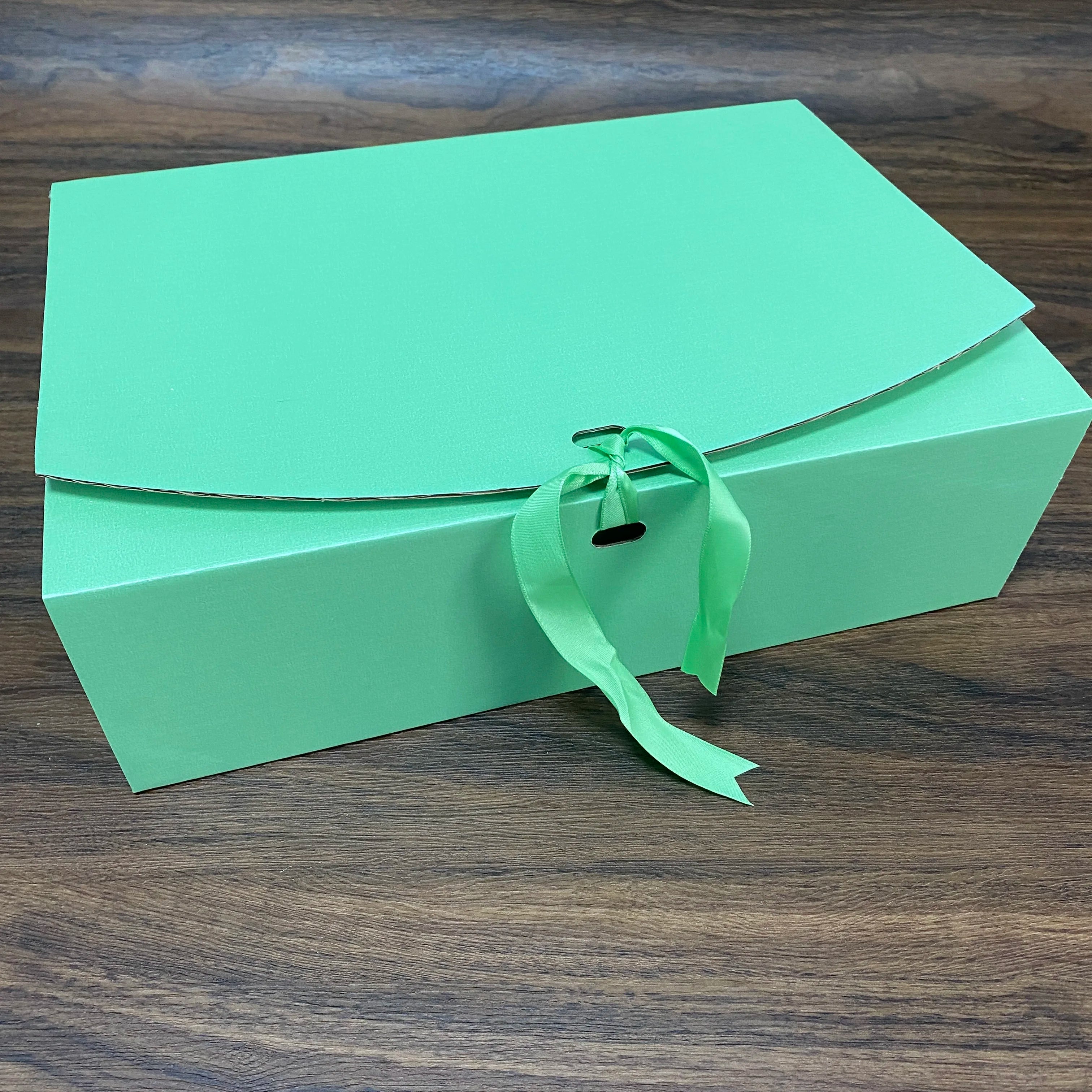Foldable Custom logo Cartridge Packaging Paper Box Cosmetics Candle Perfume Clothing Packaging Gift Box with Ribbon
