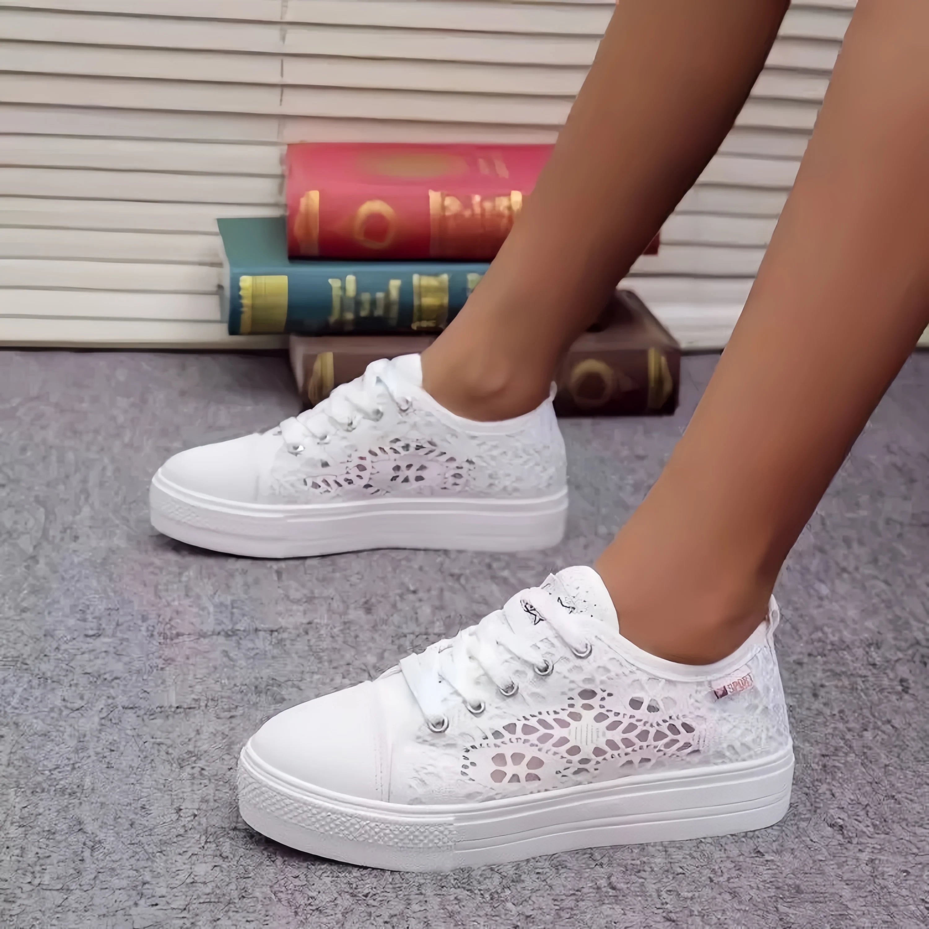 Custom Logo Fashion Women Breathable Mesh Platform Training Shoes Ladies Girl Casual Walking Style Sneaker Shoes