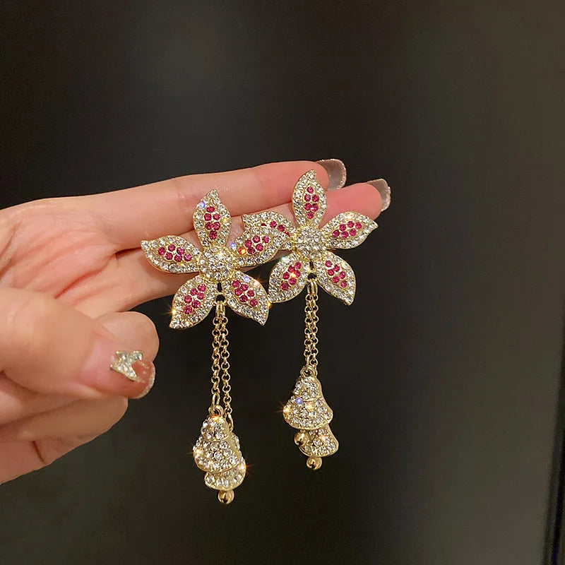 Golden Flower Crystal Earrings for Women Bijoux Long Tassel Bells Pendant Earrings Statement Jewelry