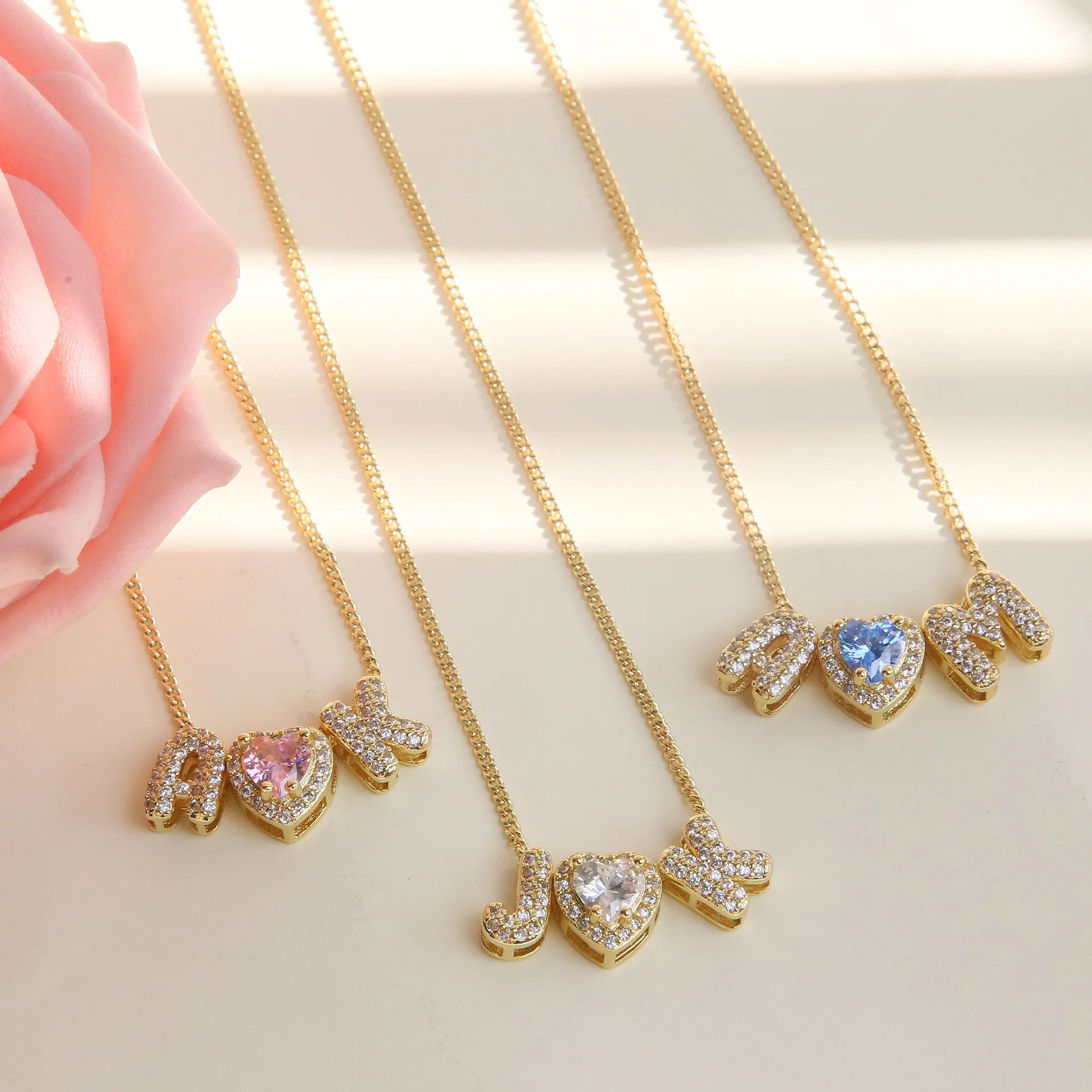 Hot Selling 12 Month Birthstone 26 Letter Pendant Necklace Heart Name Valentine Couples Necklace for Women
