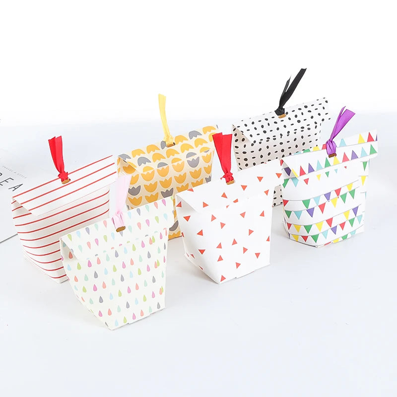 Wholesale Price Colorful Creative Design LOGO Printed Dessert Box Cardboard Party Favor Treat Candy Paper Box for Gifts