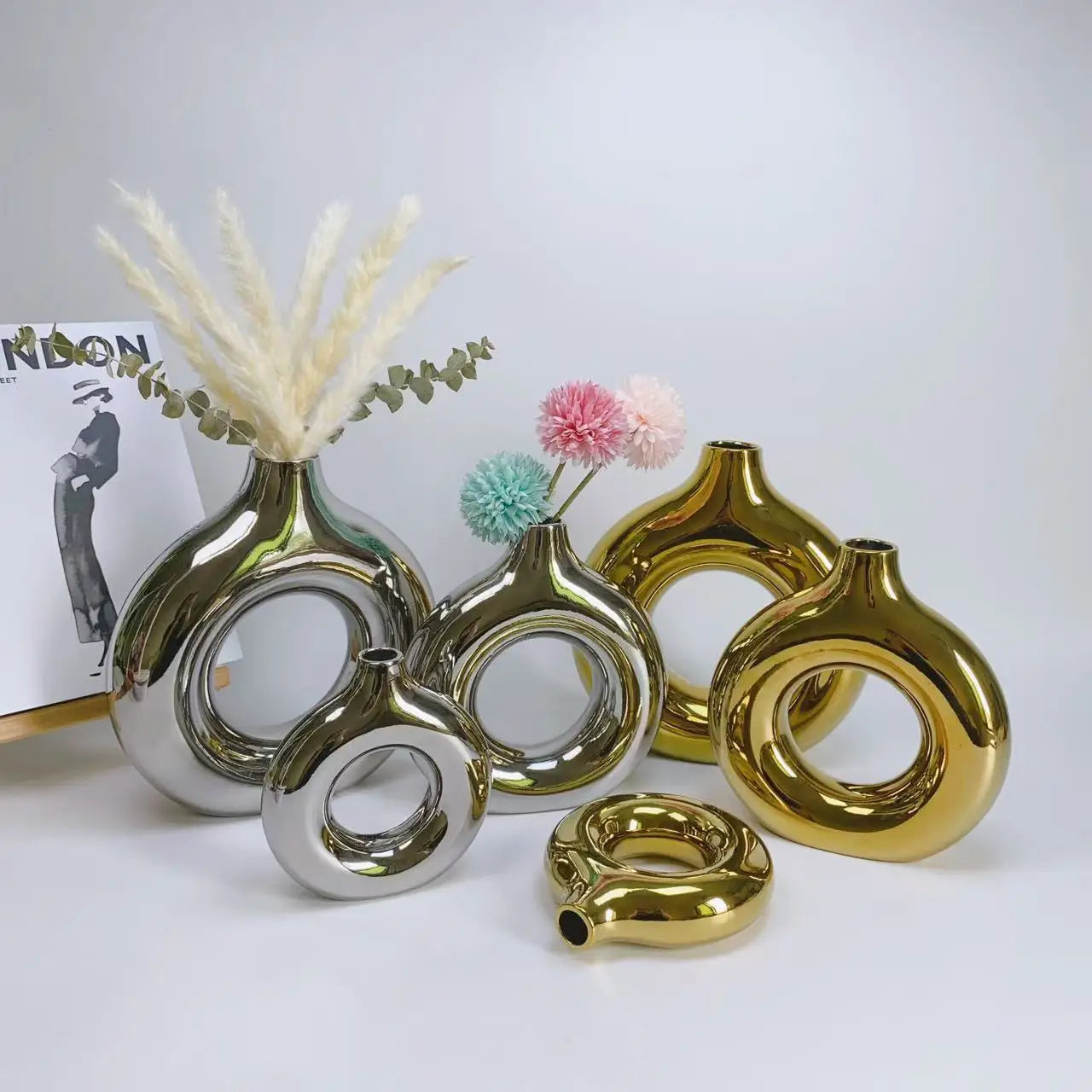 Golden Donut Ceramic Vase Silver Vase  Light Luxury Gold  Vase Ins Style High Aesthetic Value Decorative Items