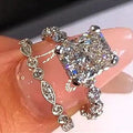 CAOSHI OEM Accept Custom Silver Plated Copper Top Quality Luxury 2pcs/set Emerald Cut Zircon Imitate Moissanite Wedding Ring Set