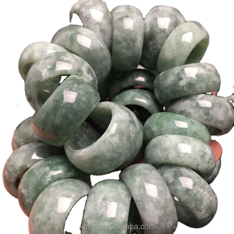 Myanmar Jadeite a Cargo Jade Craft Round Ring Jewelry Jewelry Accessories Jade Handicraft Factory Wholesale