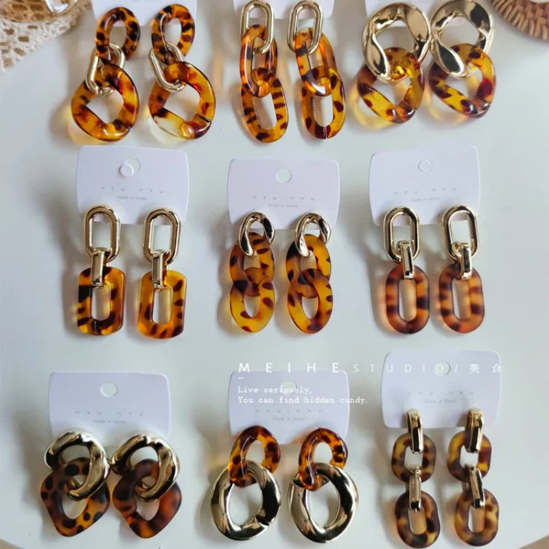 Classic Vintage Geometcontroller Adapter Receiverber Leopard Print Clear U Shape Acrylic Earrings Amber Women's Drop Earrings FS