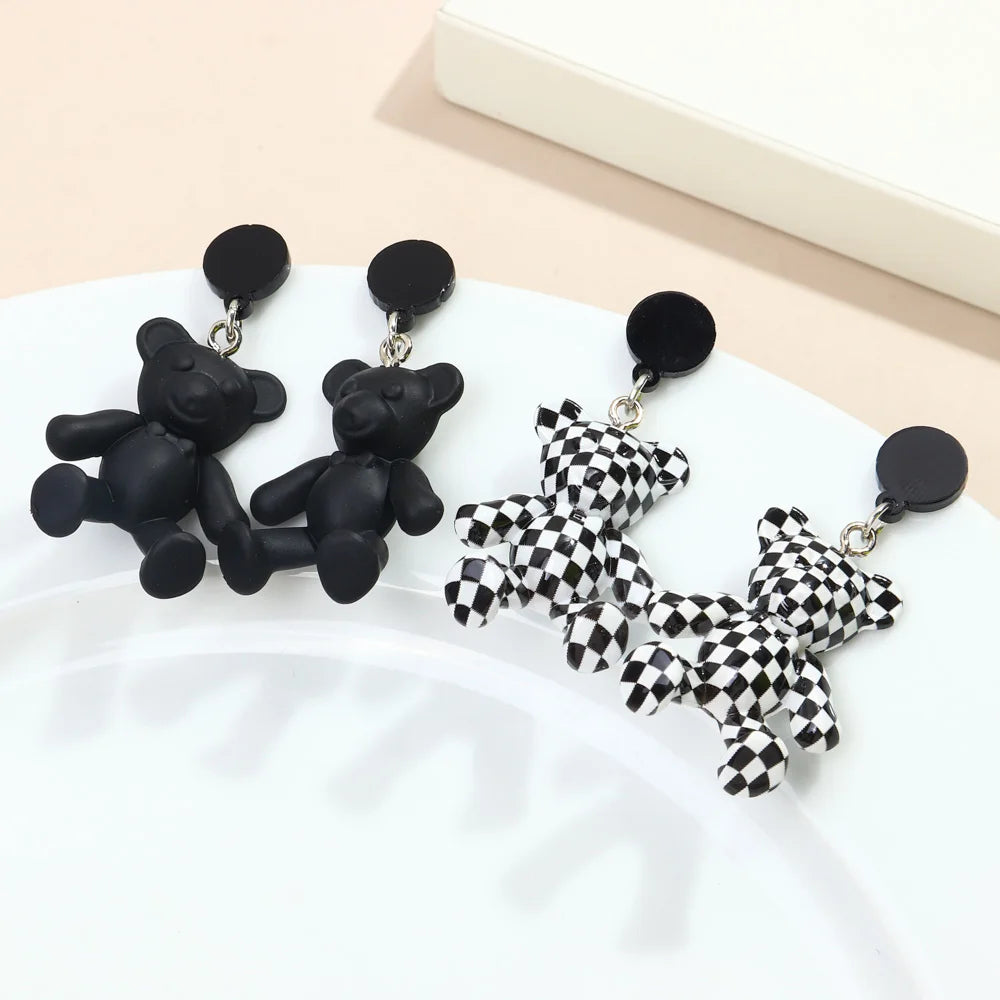 Korean Popular Fashion Jewelry Frosted Resin Teddy Bear Classic Checkerboard Animal Pendant Mosaic Bear Acrylic Earrings Y2k