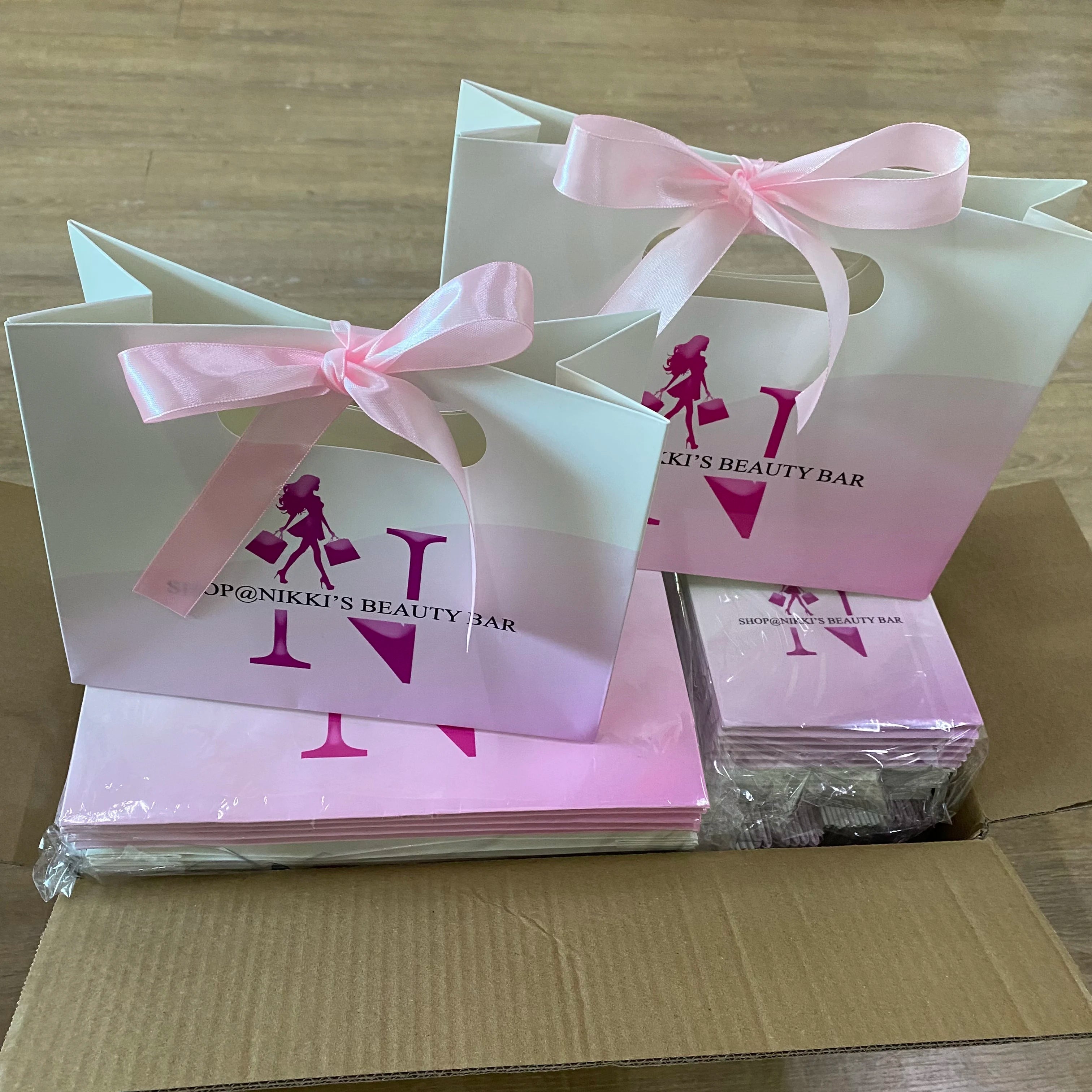 Customized Printed Paper Bags Wholesale Printing Kraft Paper Bag High Quality Paper Bags With Your Own Logo