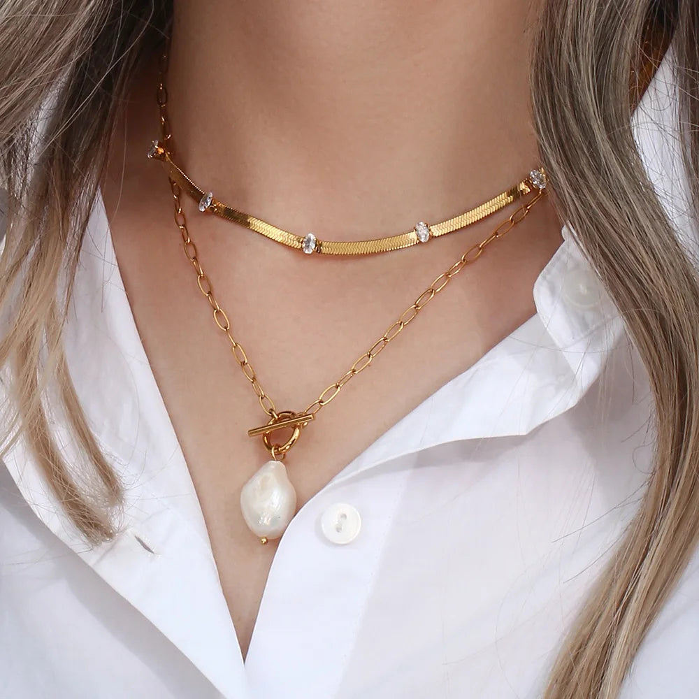 Dreamshow Elegant Natural Baroque Pearl Gold Plated Paper Clip Chain Pendant Necklace Non Tarnish Summer Jewelry