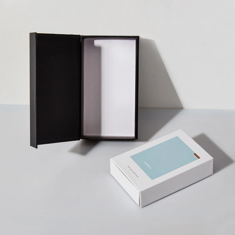Custom UV Logo Design Luxury Phone Case Packaging Boxes Magnetic Cardboard Gift Box With Foam Insert
