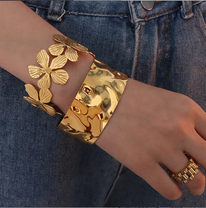 Top Vintage Open Cuff Gold Plated Stainless Steel Adjustable Butterfly Flower Bangles Bracelets Seller for Women Jewelry
