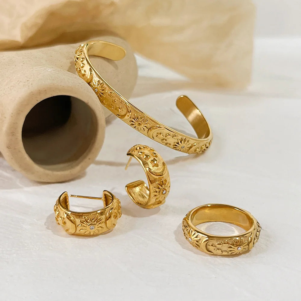Tarnish Free 18k Gold Plated Stainless Steel Vintage Sun Moon Star Zircon Earrings Rings Cuff Bangle Women Jewelry Set