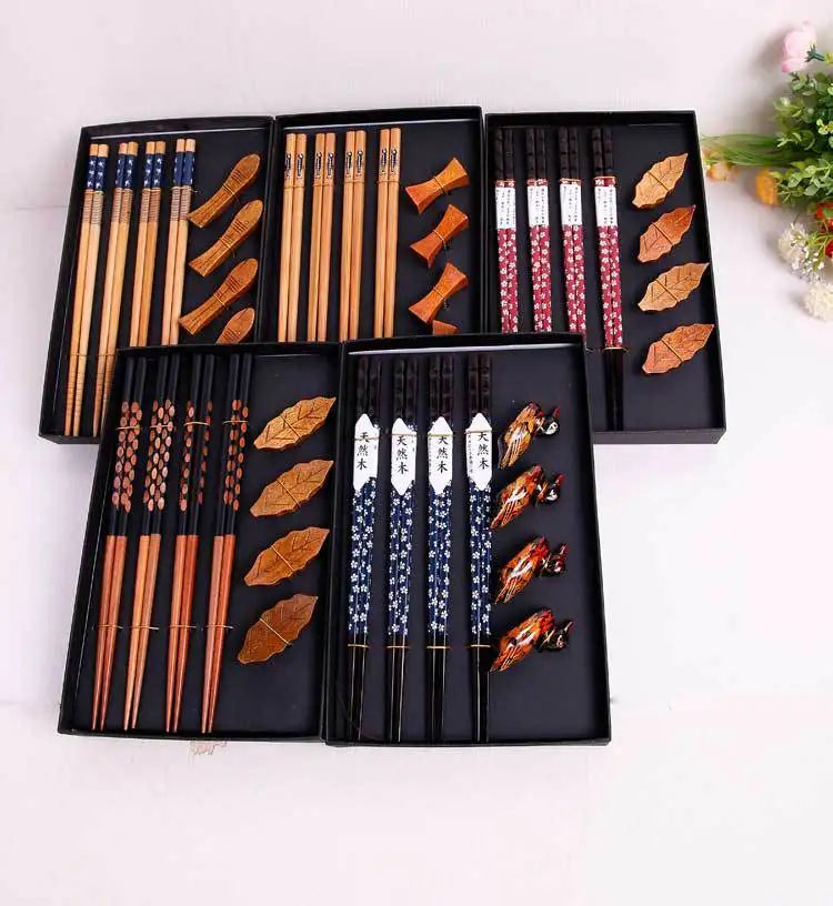 Personalized Custom Bamboo Wooden Chinese Snack Chopsticks with Rest Reusable Sushi Japanese Korean Chopsticks Gift Set