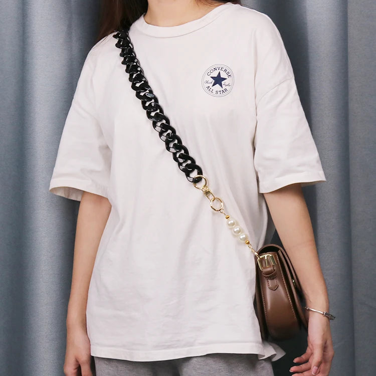 Stylish and Versatile Acrylic Chain Bag Mobile Phone case Decorative Chain Shoulder Strap Resin Chain Custom