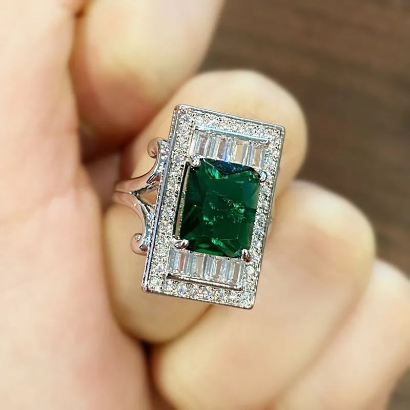 Huitan Vintage Luxury Emerald Crystal Finger Ring Women 925 Silver Plating Gemstone Ring Engagement Jewelry for Women Girls