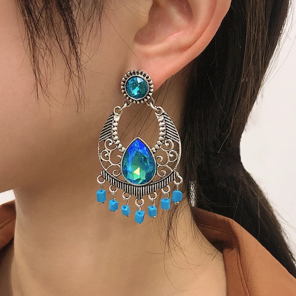 Kaimei 2025 Hot New Product Popular Street Style Tassel Inlaid Diamond Earrings Fashion Resin Multi-color Indian Earrings Jhumka