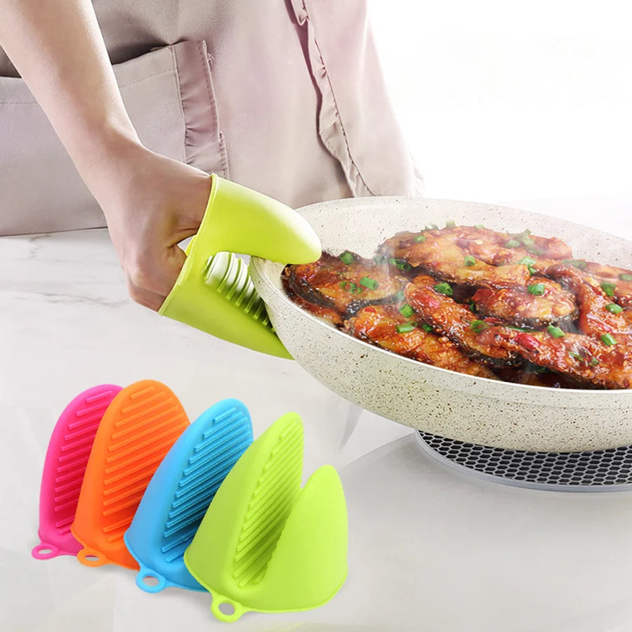 Cheap Dotted Silicone Baking Oven Gloves Heat Resistant Microwave Rubber Custom Printed