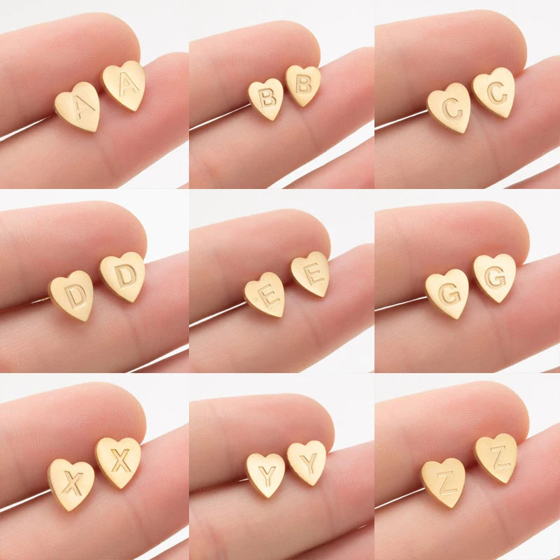 Trendy Non Tarnish Silver 18K Gold Plated Stainless Steel Tiny Heart 26 Letter Initial Stud Earring Jewelry for Women