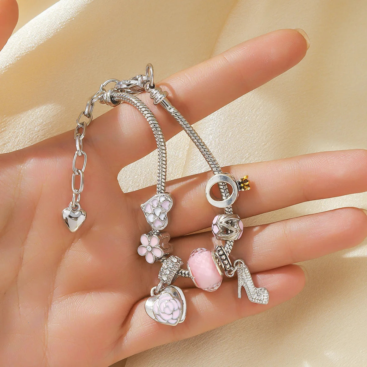 Hot-Selling Alloy Bead Bracelet - Peach Heart & Pink High Heels Design